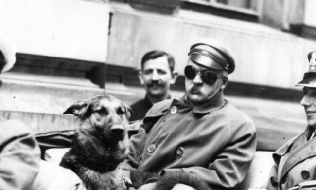 Marszałek Józef Piłsudski, screen: Fakt.pl