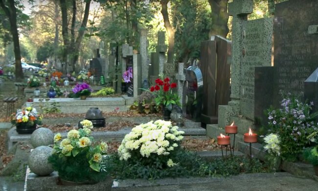 Większy zasiłek pogrzebowy?/YouTube @Onet News