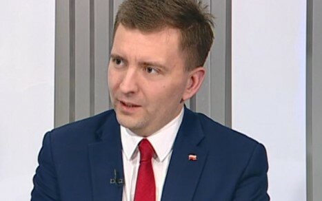 Minister Łukasz Schreiber o nauczaniu zdalnym. "Dziś zostanie podjęta decyzja". Czego możemy się spodziewać