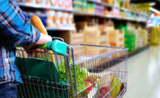 Dlaczego nigdy nie powinniśmy chodzić na zakupy do sklepu spożywczego głodni - eksperci wyjaśniają