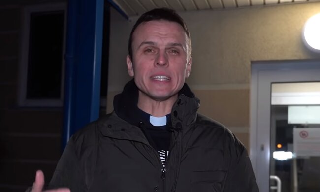 Ksiądz Rafał Główczyński/YouTube @Ksiądz z osiedla