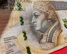 Banknoty/Pixabay