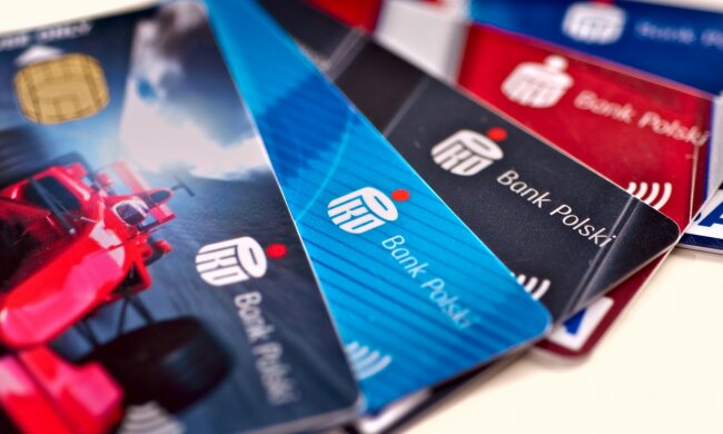 Największy bank w Polsce wysyła komunikat swoim klientom. Tak można stracić wszystkie pieniądze z konta