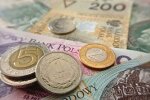 Seniorzy muszą uważać na te terminy. Nadchodzą ważne zmiany w wypłatach z ZUS