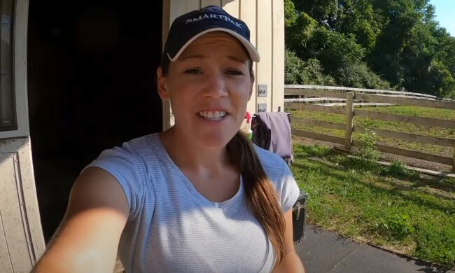 Zmęczona synowa, źródło: YouTube/ Ride and Roam