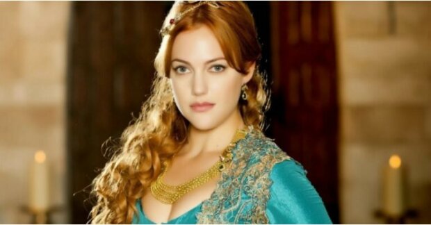 Meryem Uzerli, screen Google