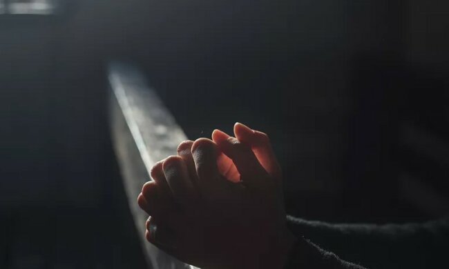 Modlitwa screen Deon.pl