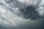 Lej kondensacyjny pojawił się nad Polską. To nie koniec gwałtownych burz i ulew