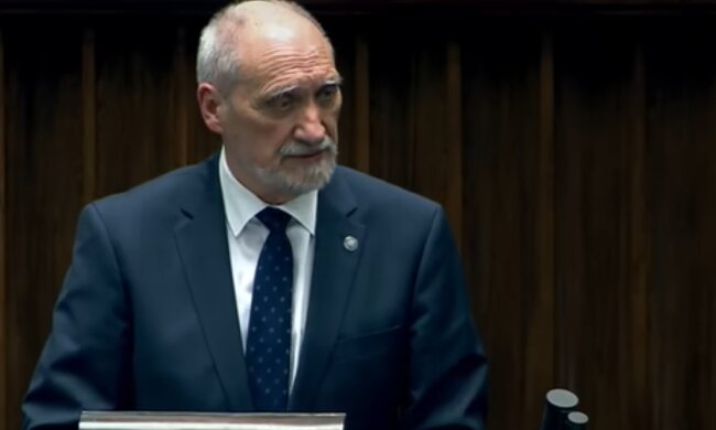 Antoni Macierewicz/YouTube @Czarno na białym TVN24