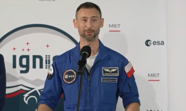 Przywitanie Sławosza Uznańskiego-Wiśniewskiego/YouTube @Onet