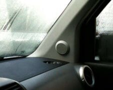Jak poradzić sobie z parującymi szybami w samochodzie? Oto niezawodny sposób!