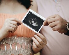 Z życia wzięte. "Wyrzuciłam z domu syna i jego ciężarną partnerkę": Do dziś nie żałuję tej decyzji