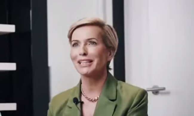 Paulina Smaszcz/YouTube @KlonikaLaPerla