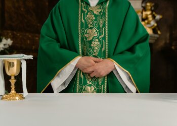 Czekają nas wielkie zmiany w Kościele. Czy to koniec ze zbieraniem na tacę