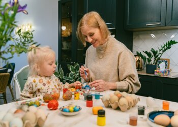 Z życia wzięte. "Chciałabym zaprosić córkę z mężem na święta": Wstydzę się jednak tego, jak mogą zostać odebrani przez bliskich