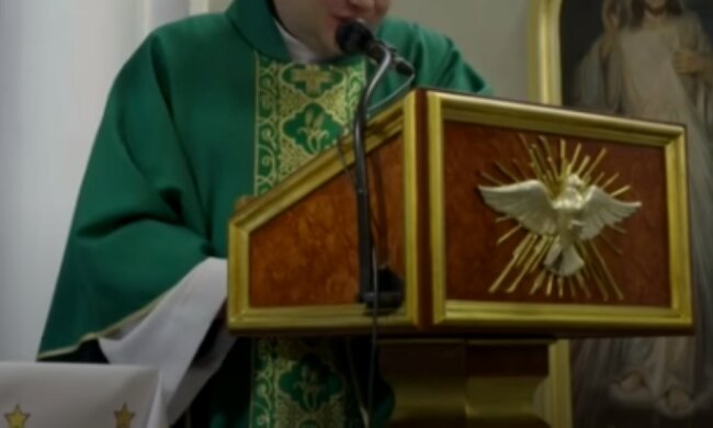 Kapłan/YouTube @MENELE & PATOLOGIA TVPijak