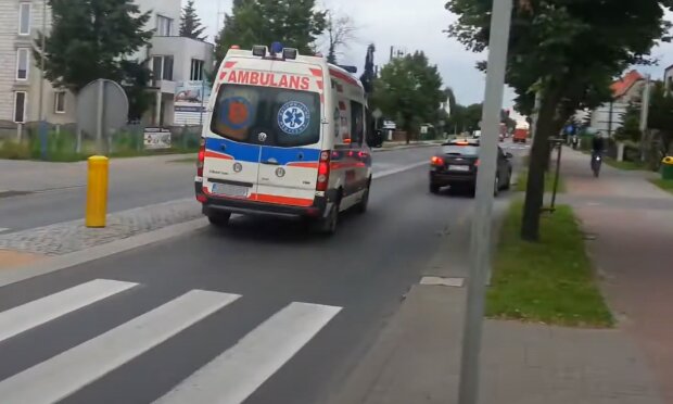 Ambulans, źródło: YouTube/ 82MatthewK