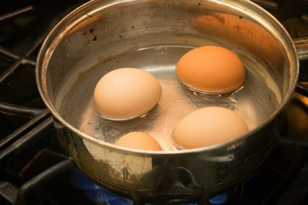 Woda po gotowaniu jajek