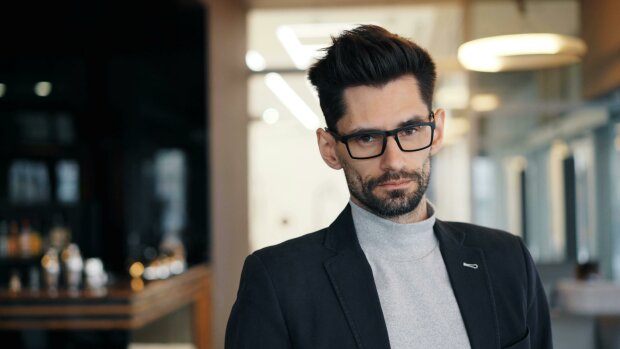 Z życia wzięte. "Pozbawiony skrupułów mąż zaprosił kochankę na swoje urodziny": Jego żona postanowiła zakończyć to świętowanie po swojemu