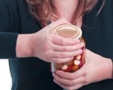 Otwieranie słoika/YouTube @Porada TV