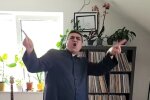 Duchowny szalał przy numerze Zenka Martyniuka/TikTok