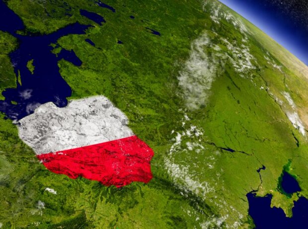 Polska liderem w liczbie pozwoleń na pobyt dla obcokrajowców. Kto najczęściej chce zamieszkać w naszym kraju?