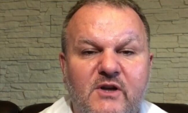 Marek Posobkiewicz obraża wielu Polaków. "Niektórzy do pewnego roku życia rozwijają się, a potem tylko rosną"