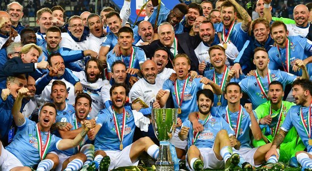 Lazio z Superpucharem Włoch! Szczęsny pokonany trzykrotnie, cudowny gol z rzutu wolnego [WIDEO]