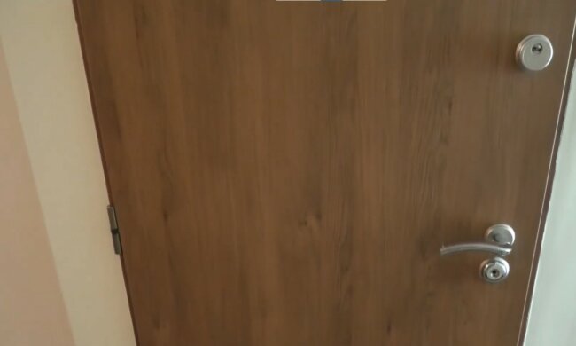 drzwi, screen Youtube @sylwio304.jpg