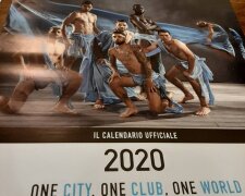 “Jedno miasto, jeden zespół, jeden świat” Skąpo odziani Milik i Zieliński w kalendarzu SSC Napoli na 2020 rok [WIDEO]