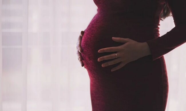 Brzuch kobiety rósł w zastraszjącym tempie. Lekarze nie mogli uwierzyć własnym oczom wykonując USG