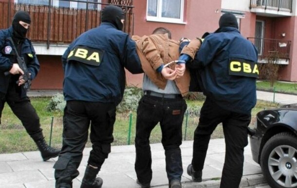 Zatrzymani w sprawie SKOK Wołomin. Do aresztu trafił adwokat Marcin D., były mąż Marty Kaczyńskiej