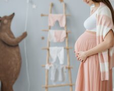 Z życia wzięte. "Teściowa nastawiła męża przeciwko mnie": Przez nią zostałam sama tuż przed porodem