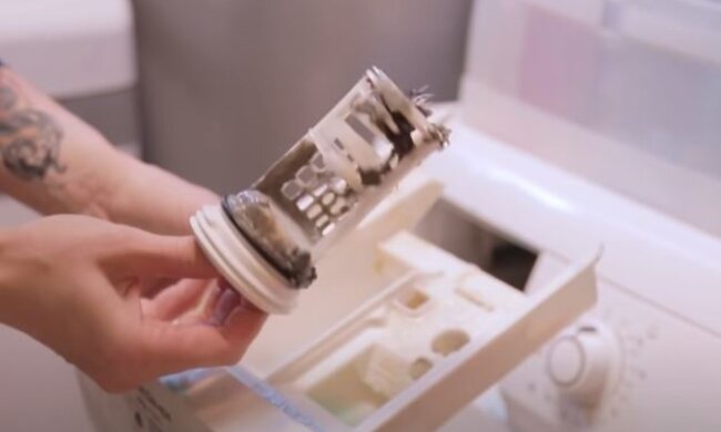 Sprzątanie. Źródło: youtube.com