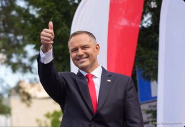 Wideo z jarmarku podbija sieć. Wśród odwiedzających Karol Nawrocki