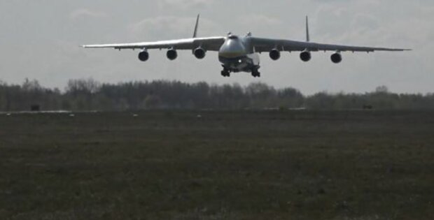 An-225 w Warszawie fot. screen Facebook