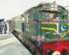 Pakistan. Podróżni wzniecili pożar w pociągu. Robili śniadanie