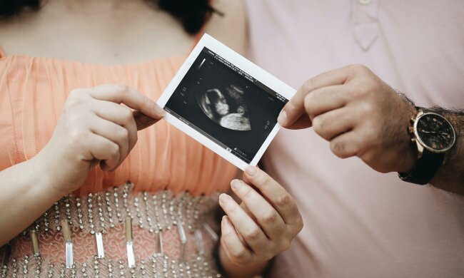 Z życia wzięte. "Wyrzuciłam z domu syna i jego ciężarną partnerkę": Do dziś nie żałuję tej decyzji