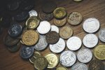 Niepozorna 10-groszówka może być warta tysiące. Sprawdź miejsce pod łapą orła