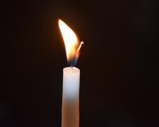 Płonąca świeca/Pixabay