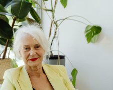 starsza Pani @pexels