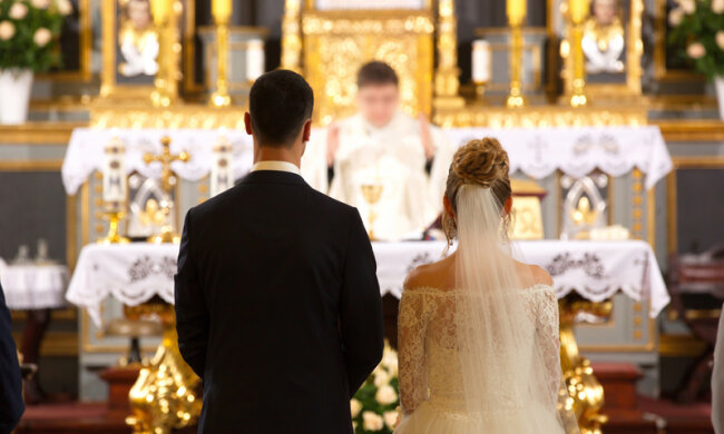 Ślub kościelny tylko dla wybranych? Nowe procedury mogą sporo zmienić