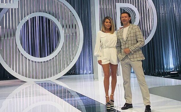 Małgorzata Rozenek-Majdan wróciła do formy po porodzie. Jej stylizacja na planie "Top Model" mocno przykuwa spojrzenia