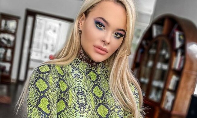 Monika Miller/screen Instagram @monika.milller