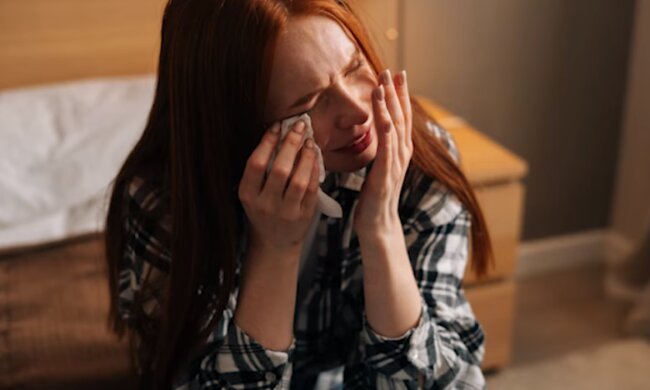 Kobieta/YouTube @Niesamowite historie