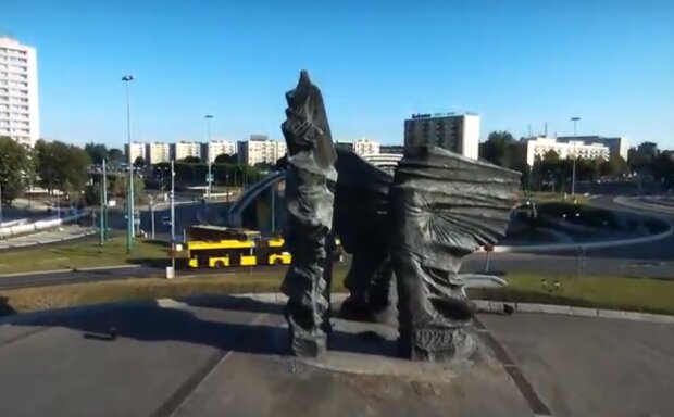 Pomnik powstańców śląskich/YouTube @KATOdron