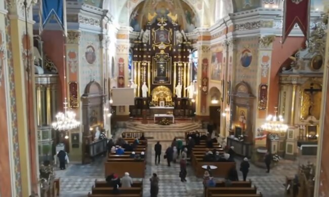 Kościół/YouTube @Komp 15