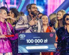 Kamil Lemieszewski w końcu odebrał nagrodę za wygraną „Big Brothera”. Fani programu byli zachwyceni