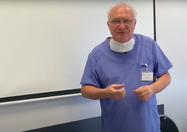 Profesor Simon / YouTube: TuWrocław