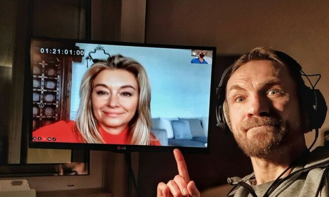 Znany podróżnik Przemek Kossakowski szczerze o życiu z Martyną Wojciechowską. "Śpimy na podłodze albo na dmuchanym materacu".